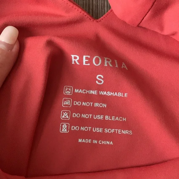NWOT Reoria red women’s bodysuit tank size small - Picture 3 of 4